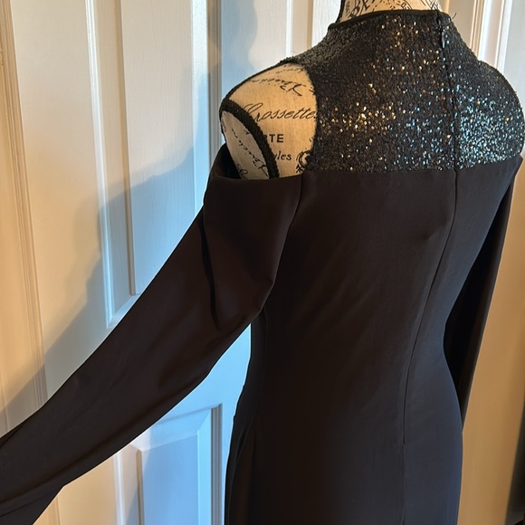✨🎄✨LAUREN RALPH LAUREN COLD SHOULDER LBD COCKTAIL DRESS Size 4 - Picture 5 of 12